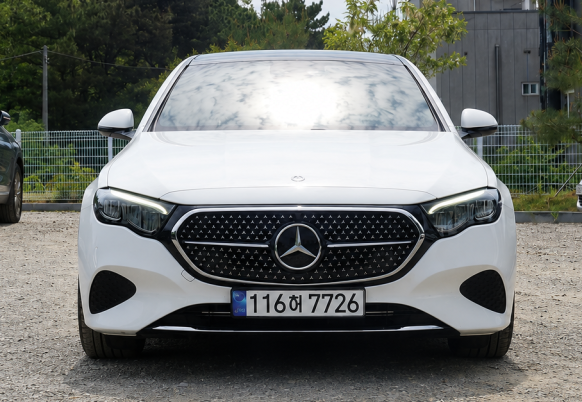 벤츠 E200 아방가르드 (브라운시트) 116허7726 벤츠장기렌트, 수입차장기렌트